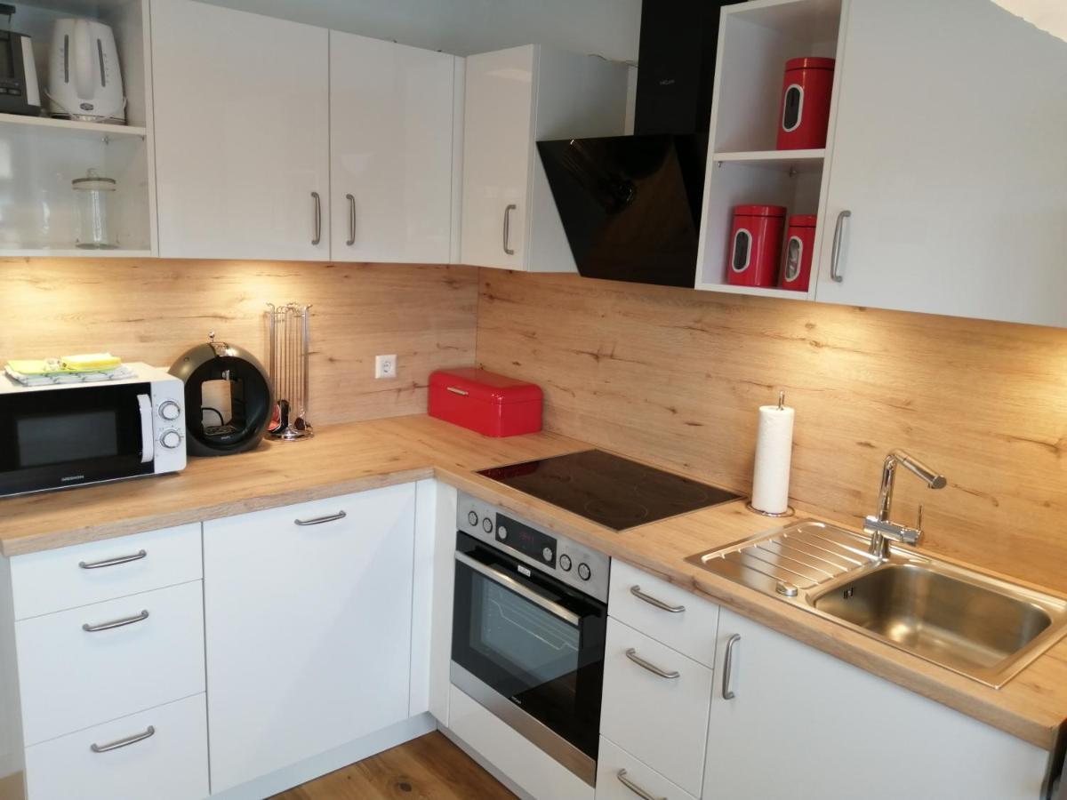 Casa Kuehnle Apartment ฟรีดริชส์ฮาเฟน ภายนอก รูปภาพ
